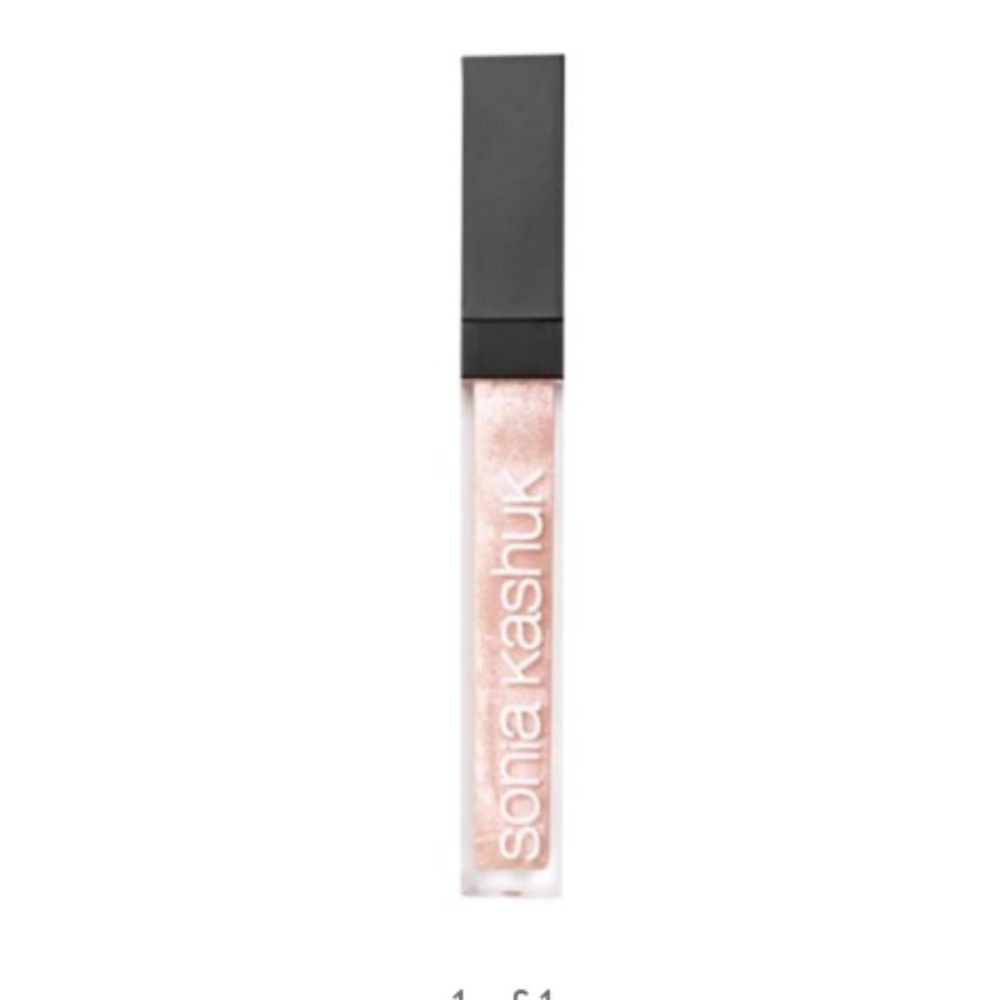 Lip gloss sparkling sugar.